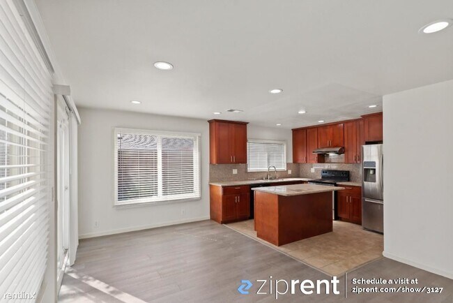 Building Photo - 4 br, 2 bath House - 2710 Sierra Road, San...