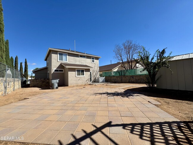 Foto del edificio - 12270 Tierra Bella Dr