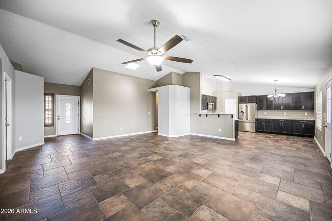 Foto del edificio - 8017 E Cicero St