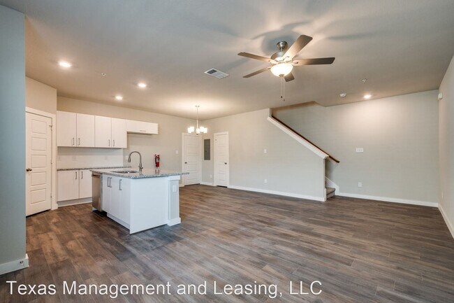 Building Photo - 2 br, 1.5 bath House - 643 Harvest Moon Drive