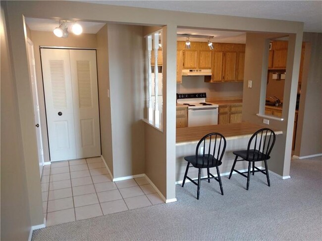Building Photo - 27706 Evergreen Run