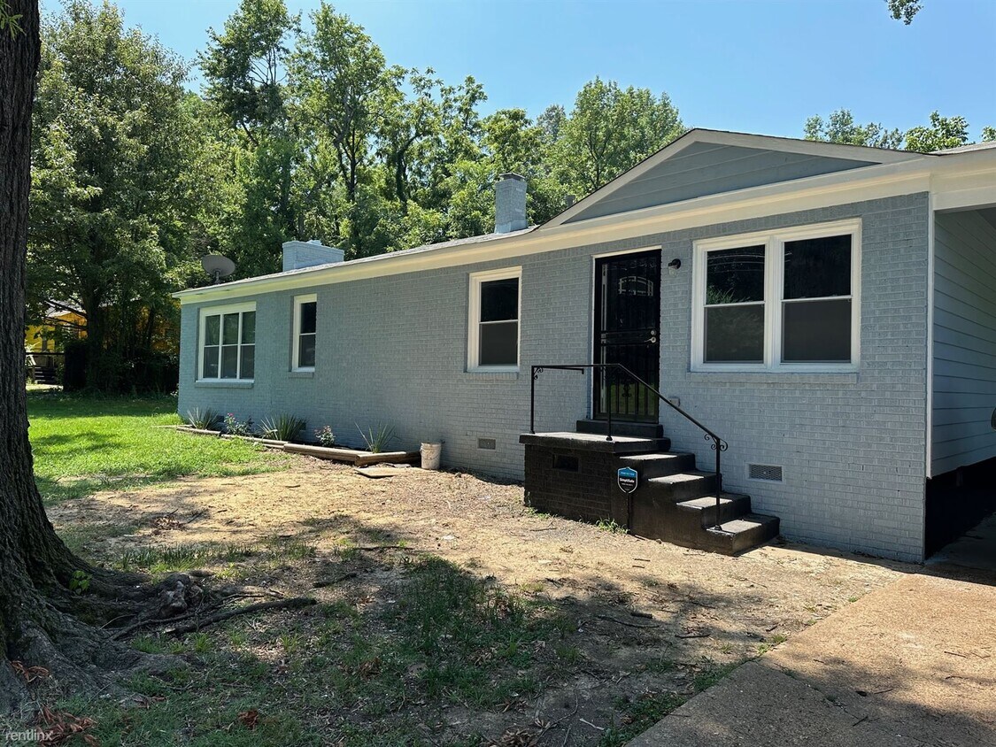 Primary Photo - 3 br, 2 bath House - 3575 Debby Dr