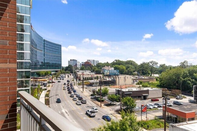 Foto del edificio - 1820 Peachtree St NW
