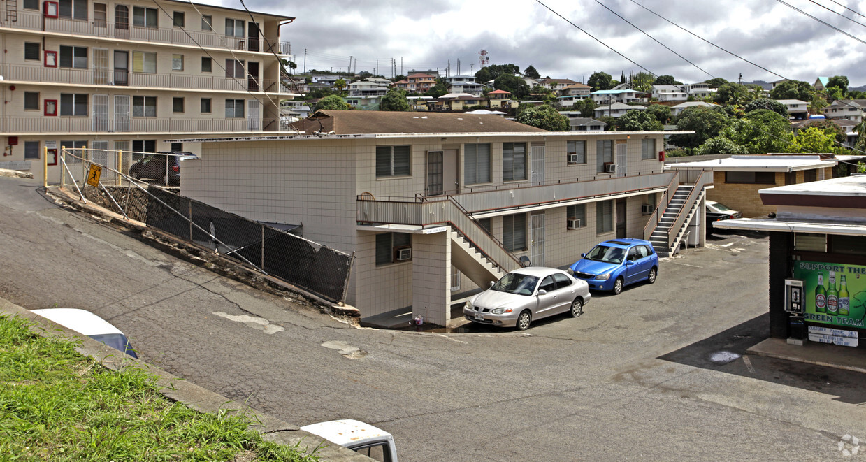 Primary Photo - 99-801 Halawa Heights Rd