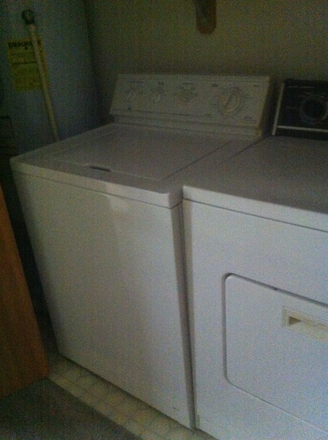 Foto del edificio - 3248 S 92nd St