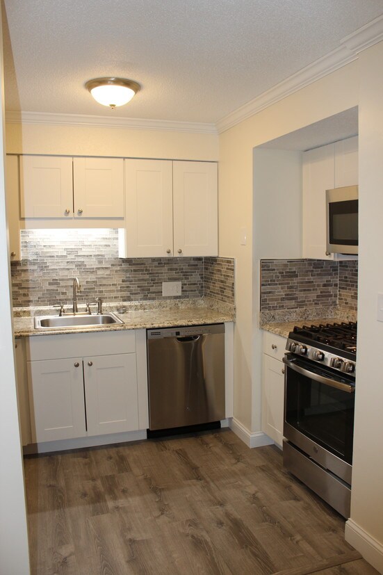 205 Springbrook Cir, Portsmouth, NH 03801 Condo for Rent in Portsmouth, NH