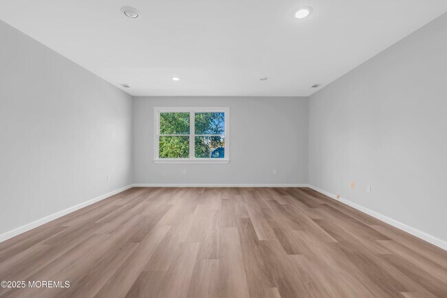 Foto del edificio - 213 Main St