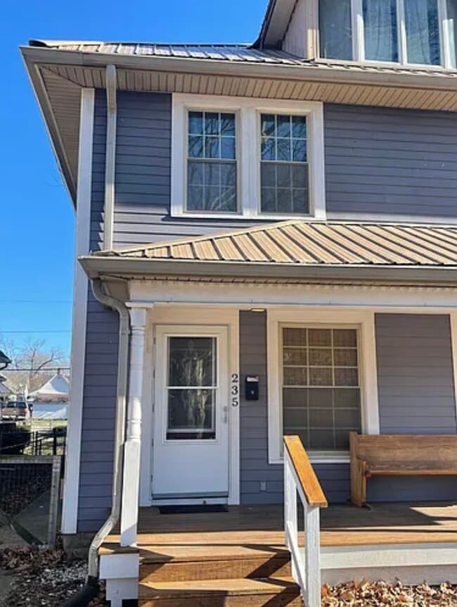 Photo - 235 N Oxford St Townhome