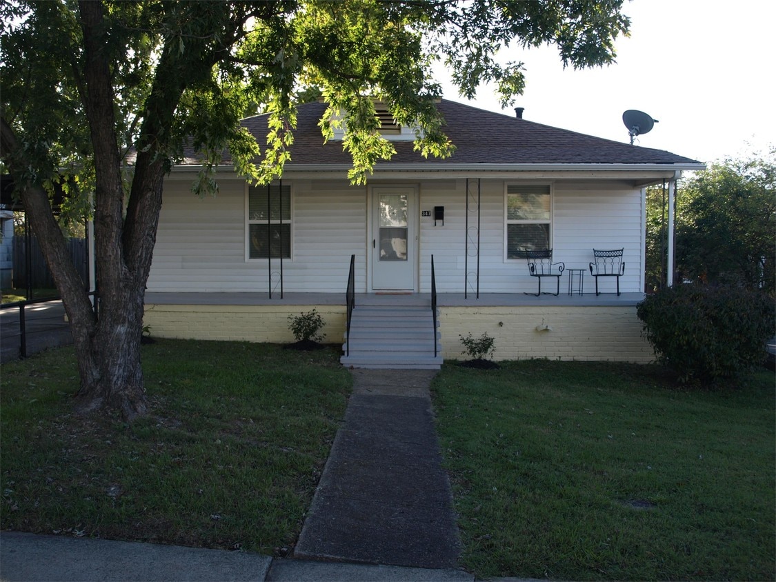 Primary Photo - 347 Glascock St
