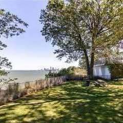 Building Photo - 11820 Edgewater Dr