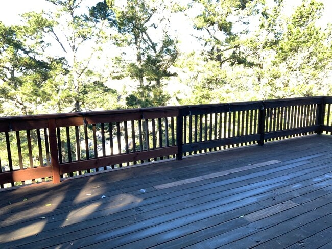 Building Photo - 1233 Lerida Way