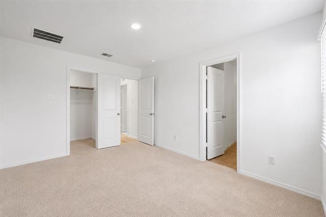 Foto del edificio - 115 Sesame Ln