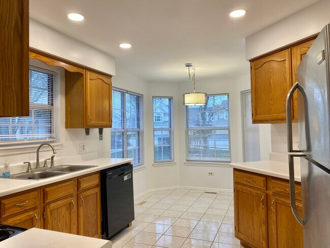 Building Photo - 2817 Effingham Ct