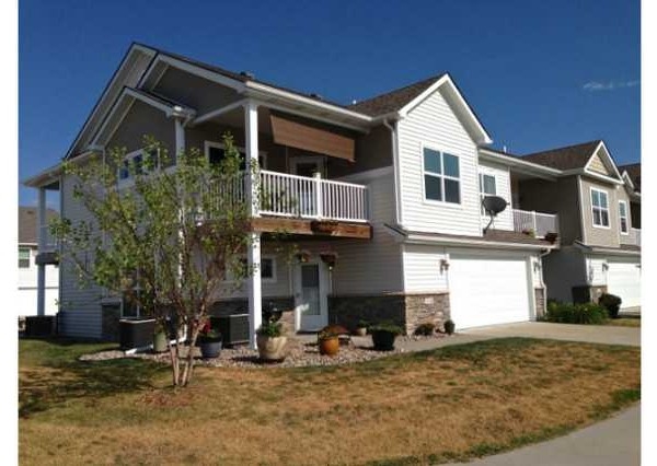 Primary Photo - Prairie Ridge Townhomes