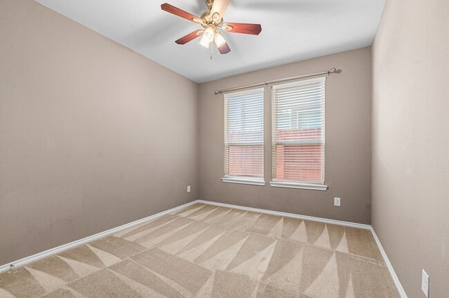 Building Photo - 9312 Bauer Vista Dr