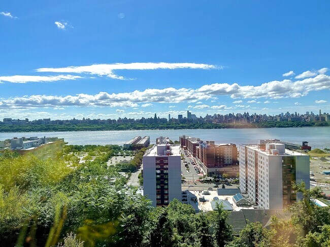 Vistas impresionantes - 130 Pine St