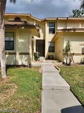 Building Photo - 15075 Parkside Dr