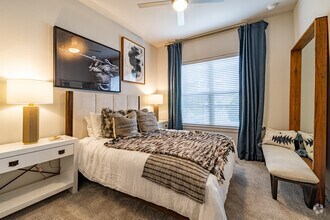 1BR, 1BA - 662SF - Bedroom - Cortland Allen Station