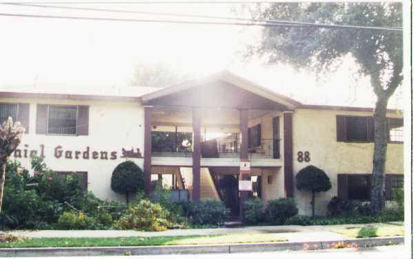 Building Photo - Colonial Gardens Apartments