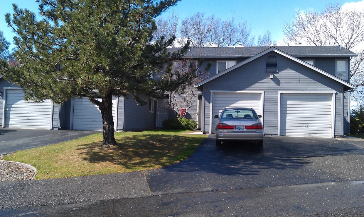 Foto del edificio - 526 Kenbrook Ct