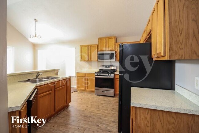 Building Photo - 6214 Diamond Rock Dr