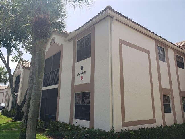 Foto del edificio - 12252 Royal Palm Blvd