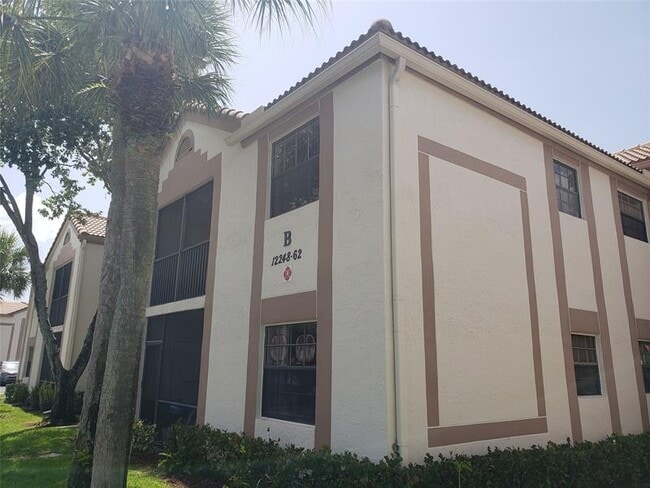 Building Photo - 12252 Royal Palm Blvd