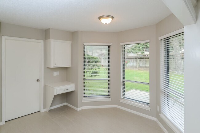 Foto del edificio - 3326 Waxcandle Drive