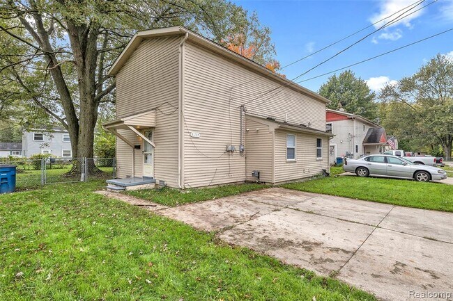 Building Photo - 31785 Arenac Ct