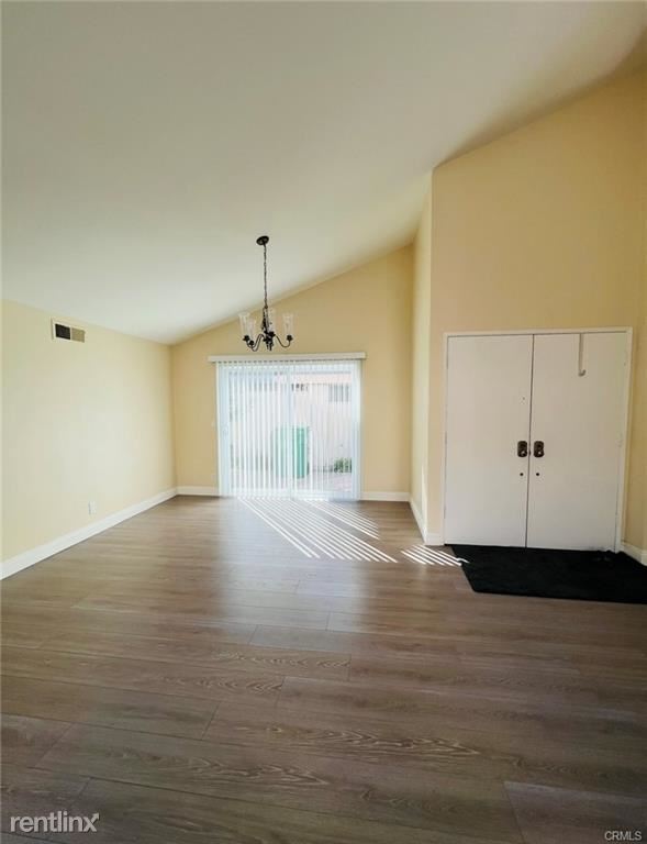Foto del edificio - 4 br, 2 bath House - 23 Willowbrook