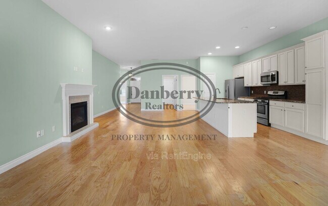 Foto del edificio - 14866 Lake Winds Dr