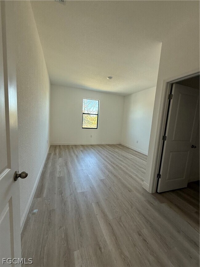 Foto del edificio - 1135 Harvest Ave