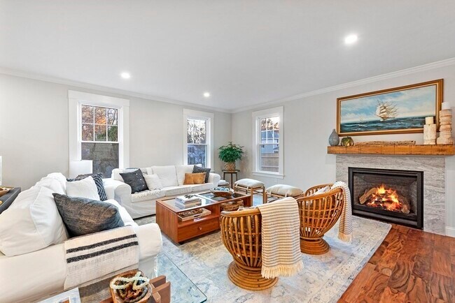 Foto del edificio - 4 Flatley Ave