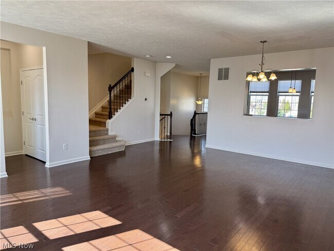 Foto del edificio - 6648 Park Pointe Ct