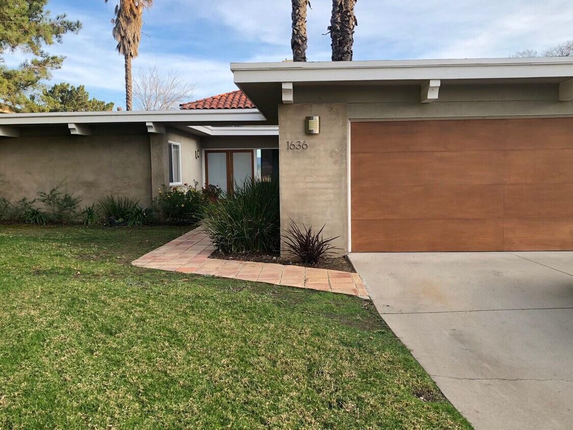 Foto principal - 1636 Castlehill Ct