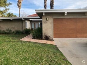 Building Photo - 1636 Castlehill Ct