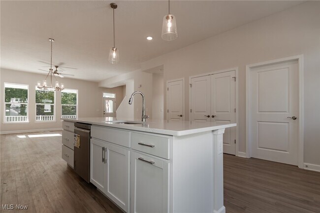 Foto del edificio - 2265 E 97th St