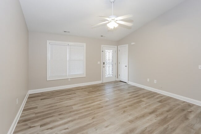 Foto del edificio - 950 Piney Church Rd