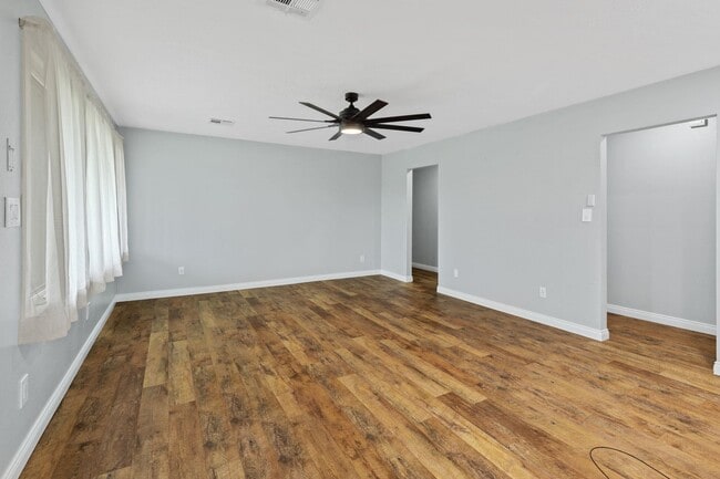 Foto del edificio - 1205 Beech St