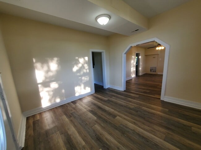 Foto del edificio - 398 Catlett Mountain Rd