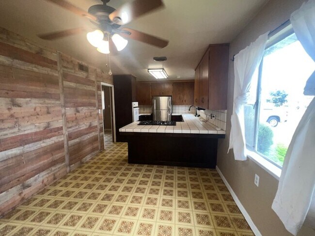 Foto del edificio - Cozy 3 Bed/ 2 Bath Home in Gonzales!