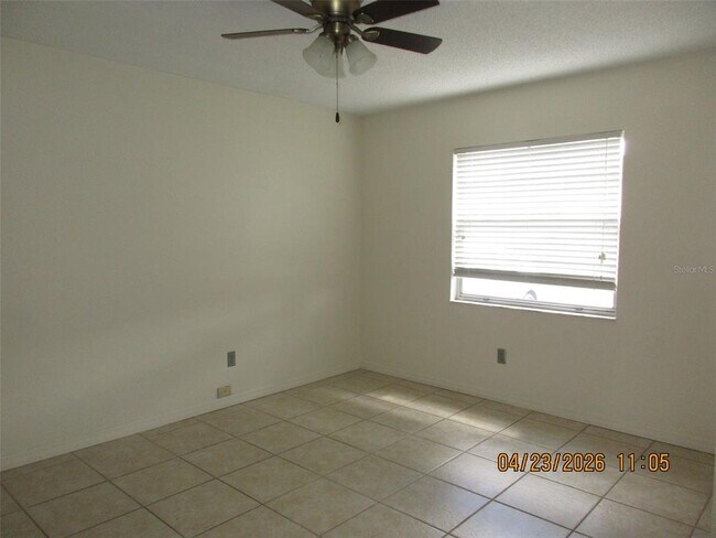 Foto del edificio - 92 Alderwood Dr