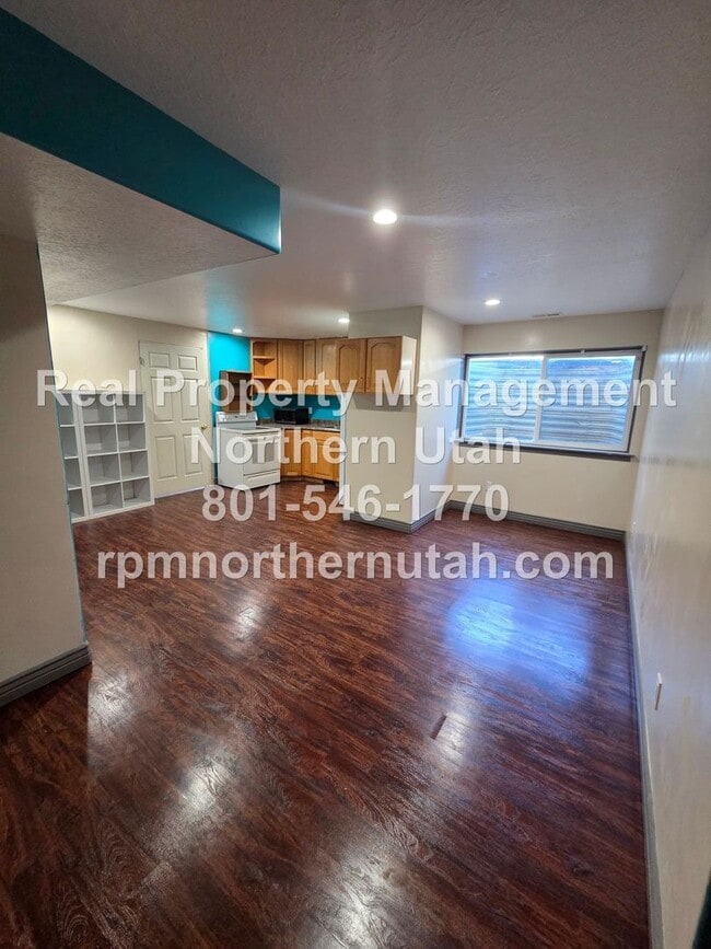 Building Photo - 2784 S 850 W