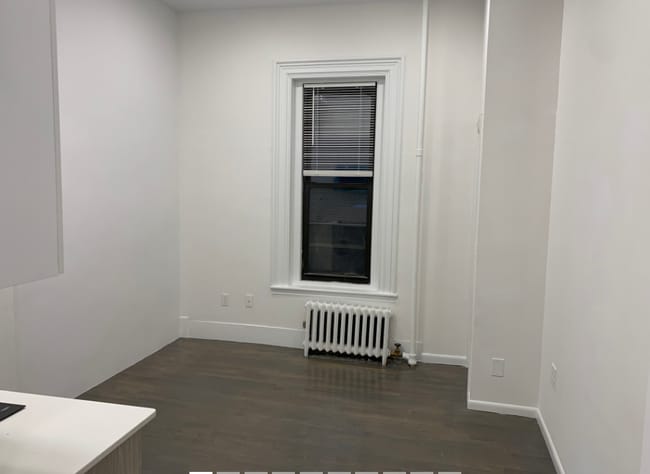 Building Photo - 254 Newbury St
