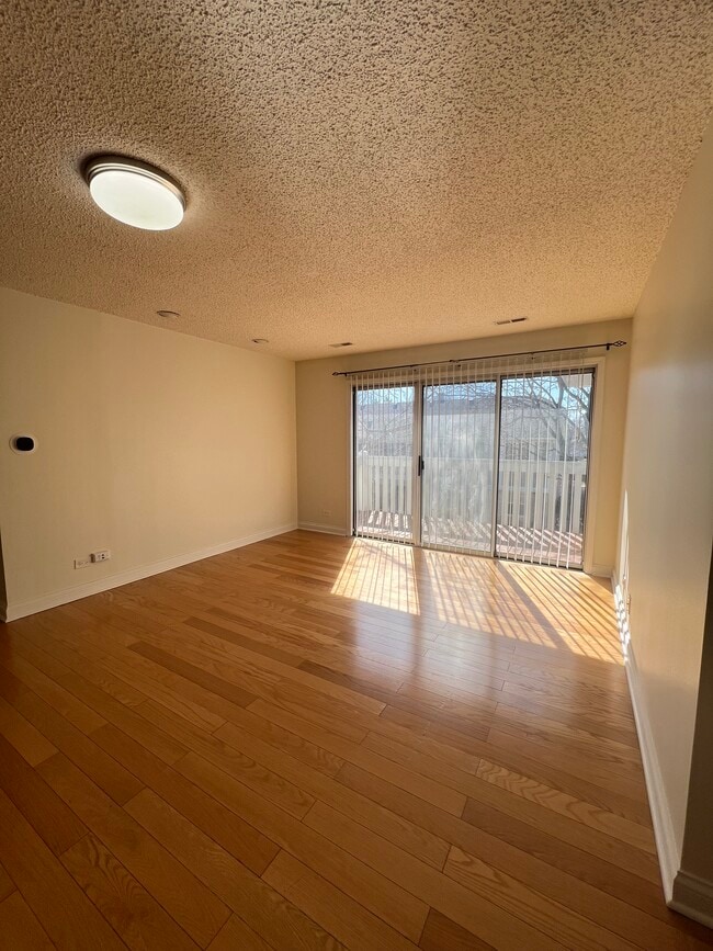 Building Photo - 247 Coventry Cir