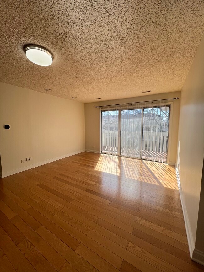 Foto del edificio - 247 Coventry Cir