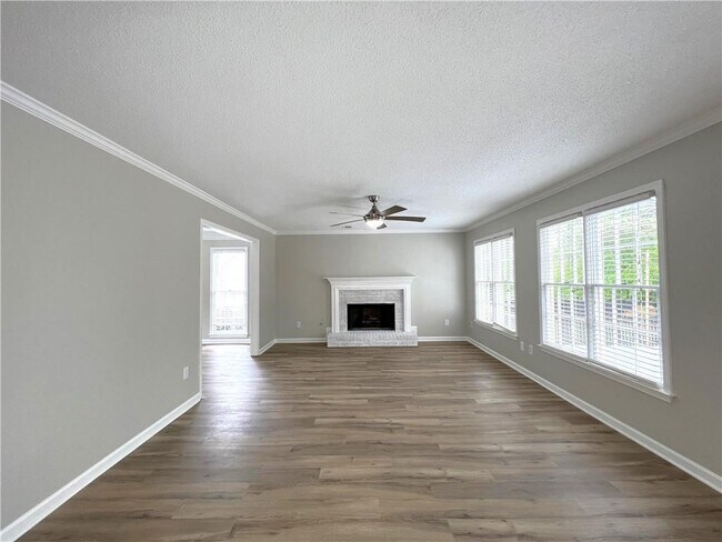 Foto del edificio - 12560 Crabapple Chase Dr
