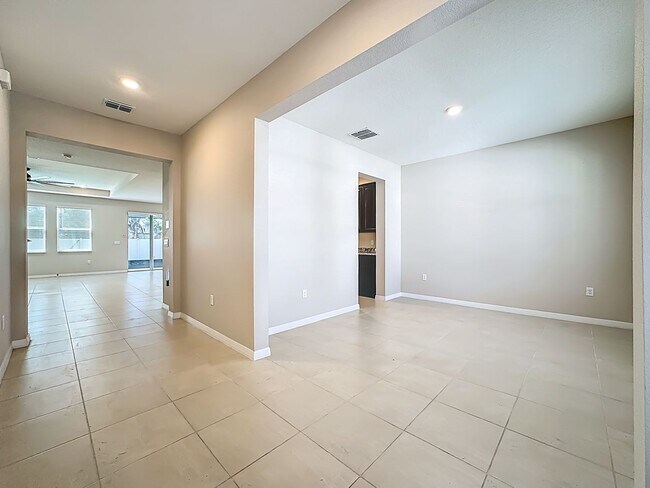 Foto del edificio - 13071 Brookside Moss Dr