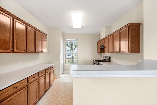Building Photo - 2235 Rocky Hollow Ln