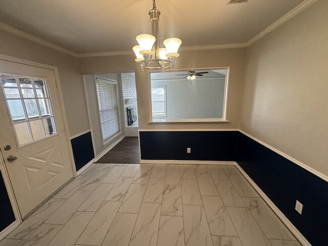 Foto del edificio - 332 Navajo Dr